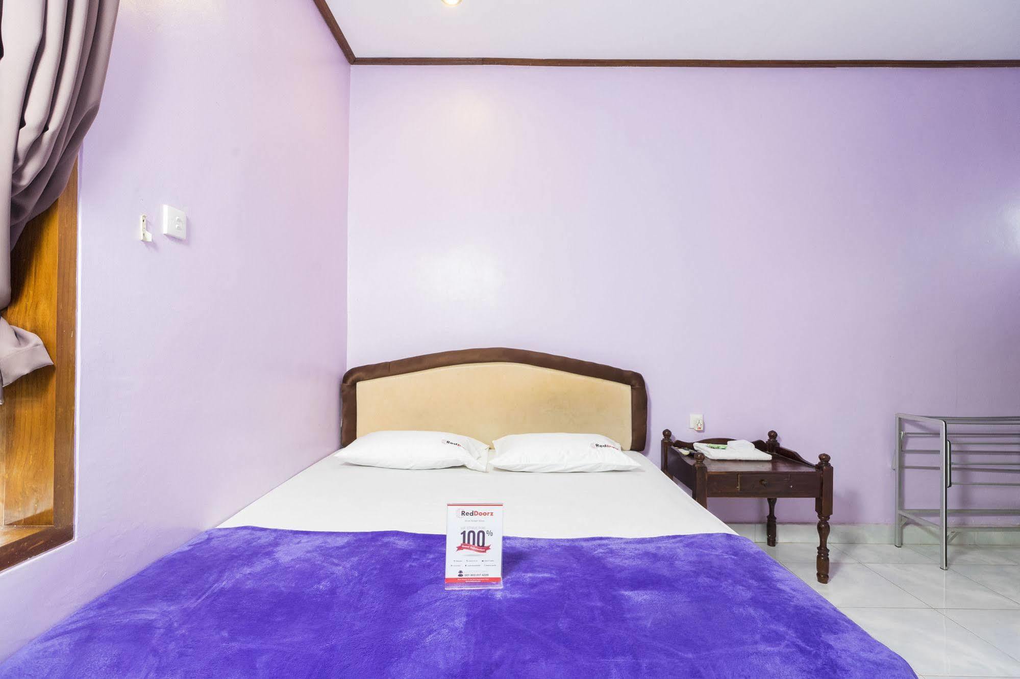 Готель Reddoorz @ Tanjung Benoa Нуса-Дуа Екстер'єр фото
